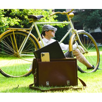 Bicycle leather bag, leather pannier